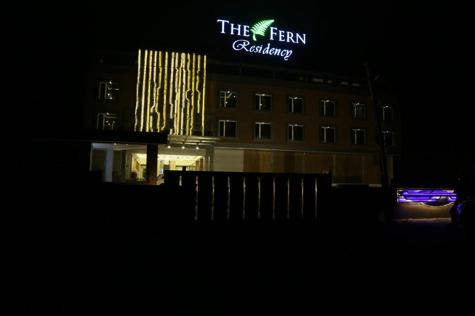 Hotel The Fern Residency Mundra Exteriér fotografie